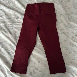 Lululemon Wunder Under crop leggings size 4